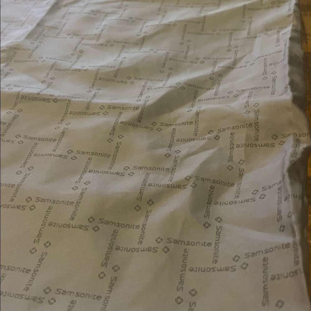 Samsonite Light Gray Logo Drawstring Pouch/ Bogo … - image 8